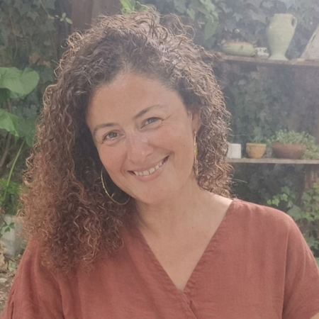 Constanza Brown - Psicóloga Clínica Adultos - Especialista en Autoestima, Trauma Complejo, Apego y Límites