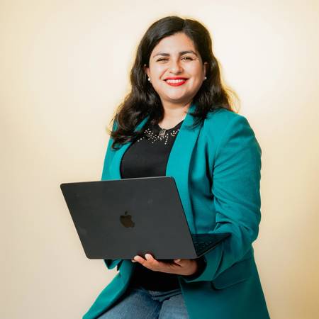 Abogada Paola Cariaga Manríquez