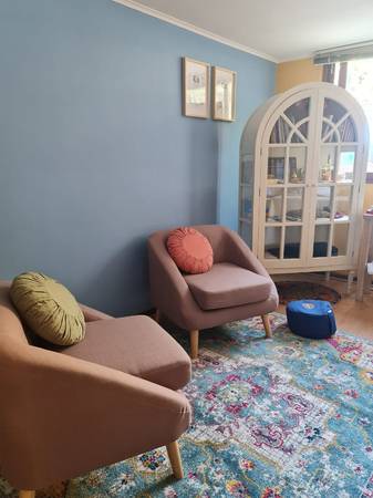 Main image gallery