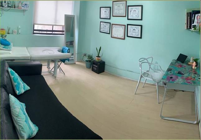 Main image gallery