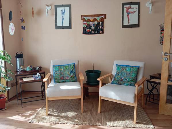 Main image gallery