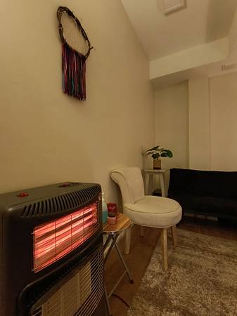 Main image gallery