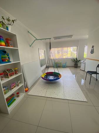 Main image gallery