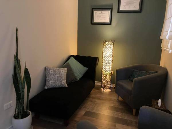 Main image gallery