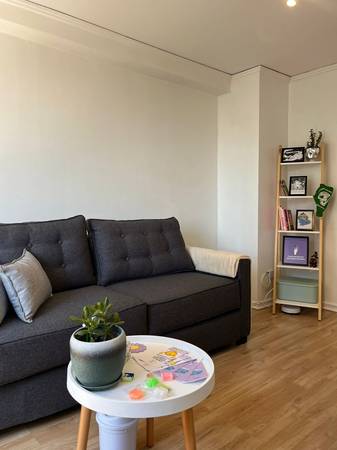 Main image gallery