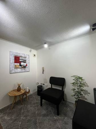 Main image gallery