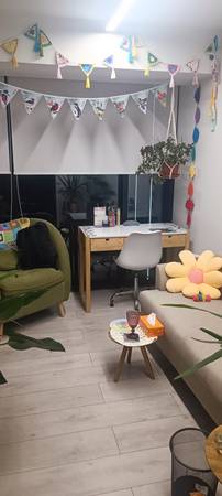 Main image gallery