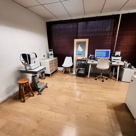 Main image gallery