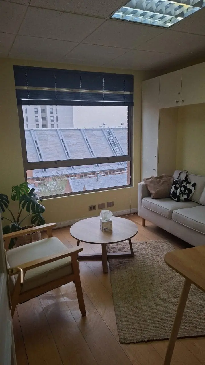 Main image gallery