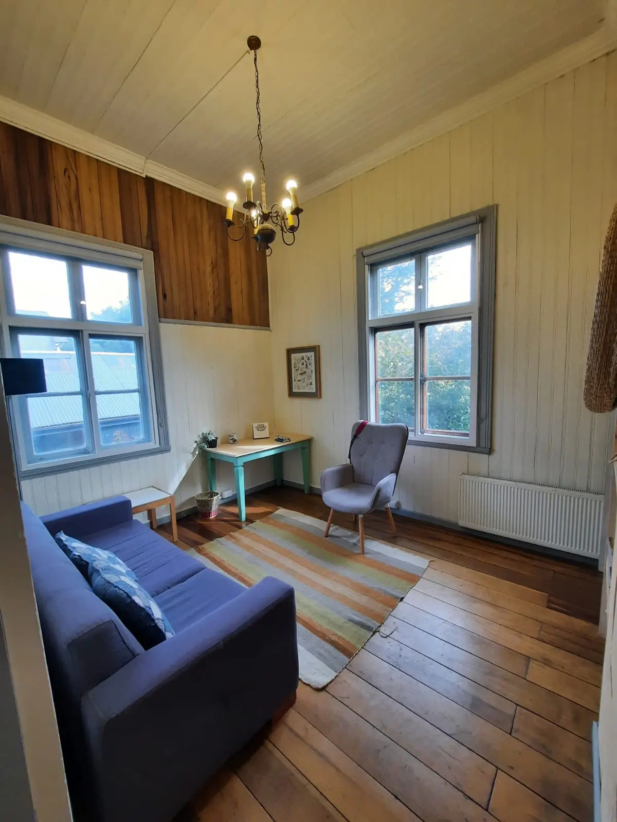 Main image gallery